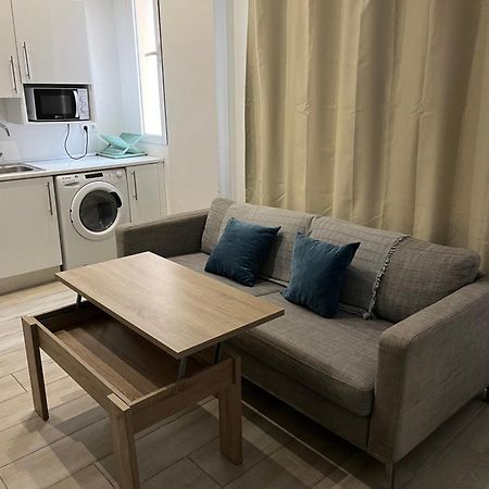 Апартаменты Malaga Velarde Center 3 Экстерьер фото